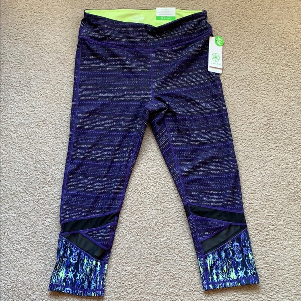 Gaiam OM Yoga pants - Size Large